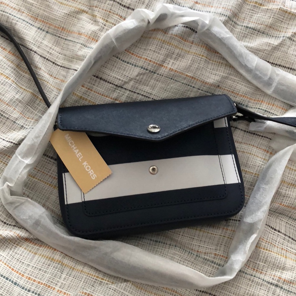 NWT Michael Kors small crossbody
